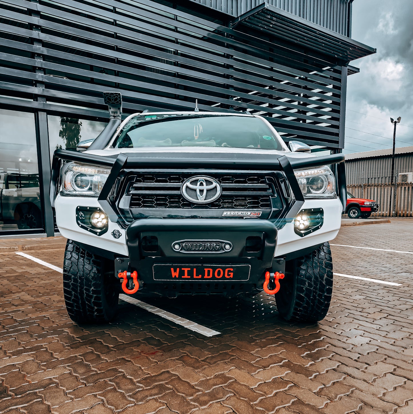 Wildog Toyota Hilux DAKAR (2018-2020) Hunter Style Front Replacement Bumper
