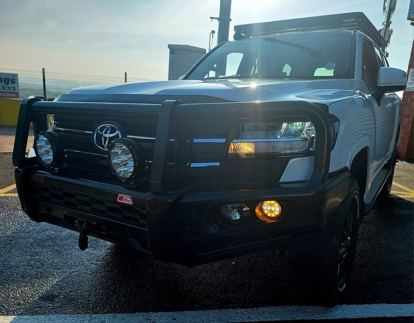 MCC Toyota Land Cruiser LC300 (2022-Present) Post Type Bullbar Bumper