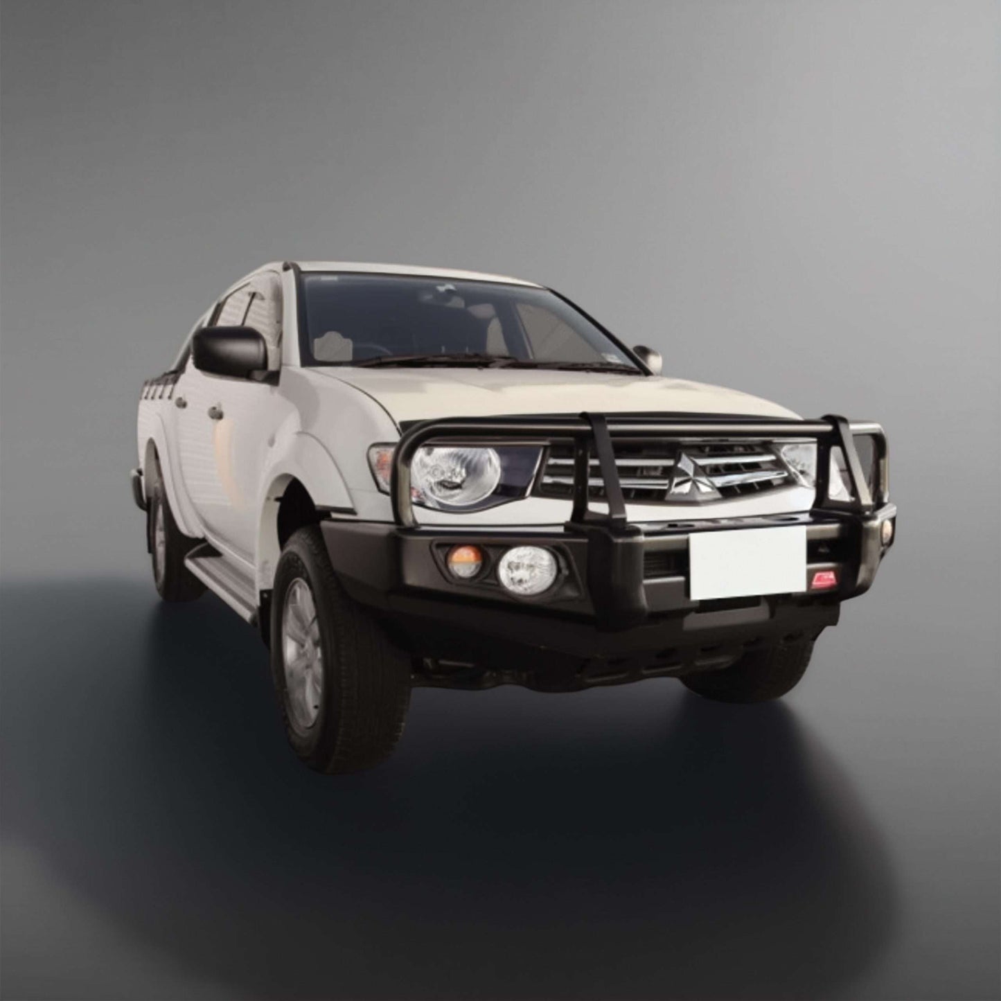 MCC Mitsubishi Triton MN/ML Series (2010-2015) Post Type Bullbar Bumper
