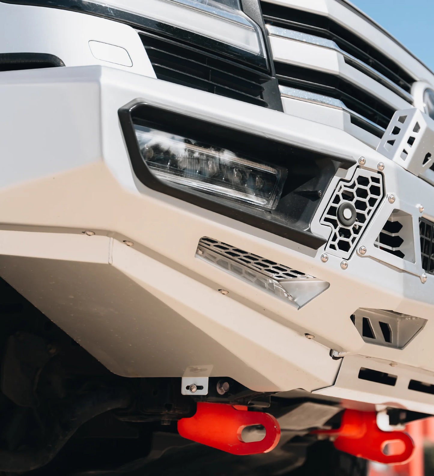 MCC Toyota Land Cruiser LC300 (2022-Present) Pegasus Style Bullbar Bumper