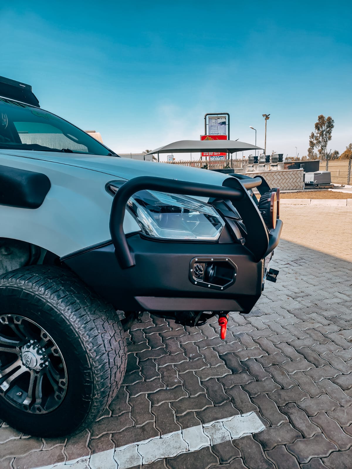 WILDOG Isuzu KB300/D-MAX Facelift (2017-2020) Hunter Front Replacement Bumper