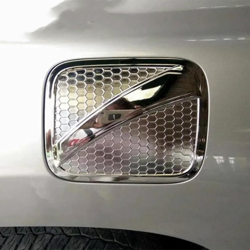 Mitsubishi Pajero Sport 2016-2025 fuel cap cover chrome