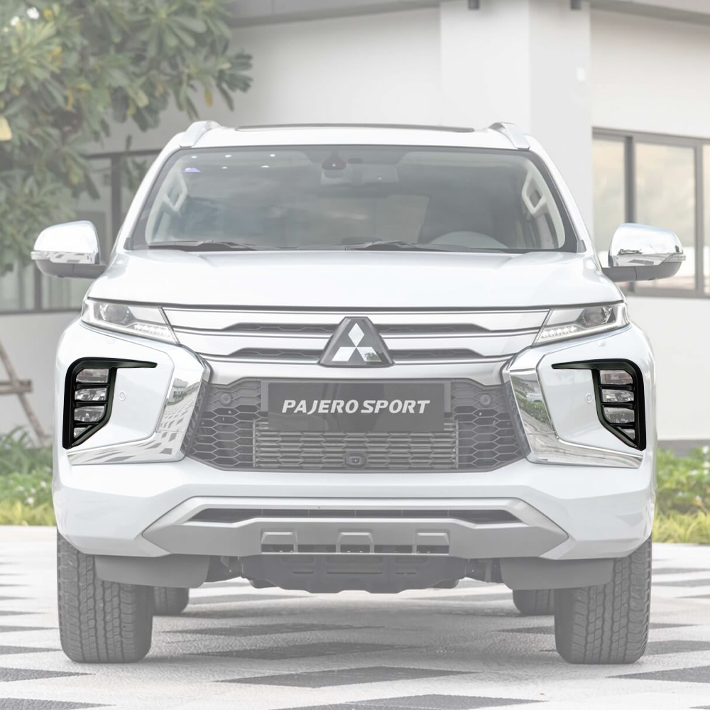 Mitsubishi Pajero Sport 2019-2025 Fog Lamp Covers M/B