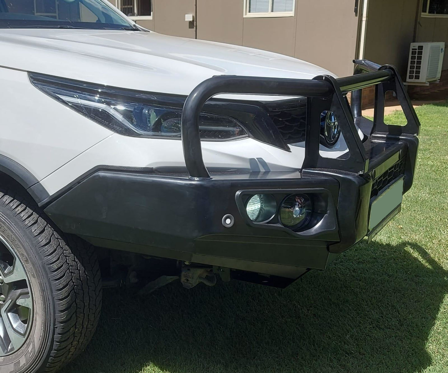 MCC Toyota Fortuner GD6 (2023-Present) Facelift Post Type Bullbar Bumper