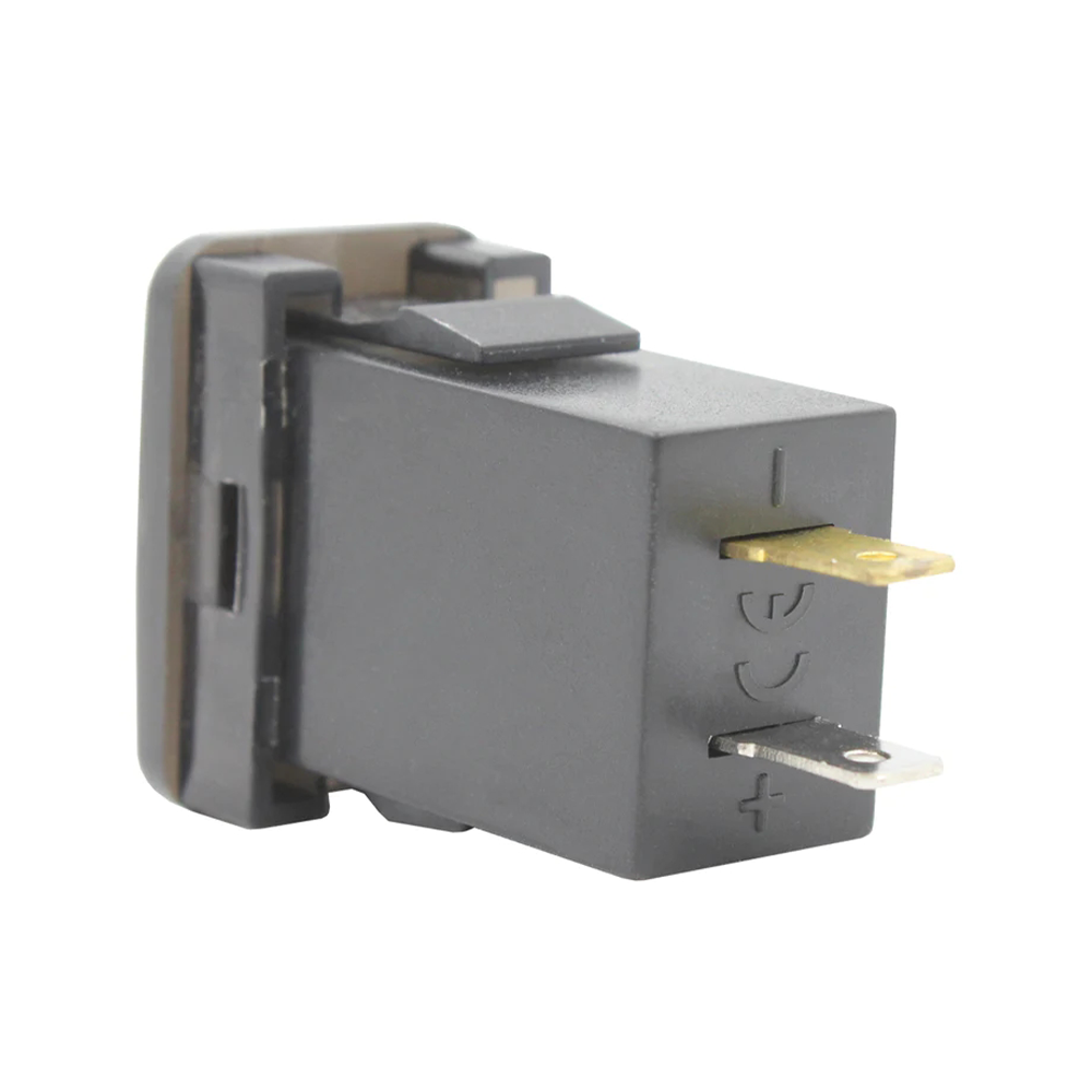 Toyota Small QC3 + QC4 (USB+ Type C) 32x20mm