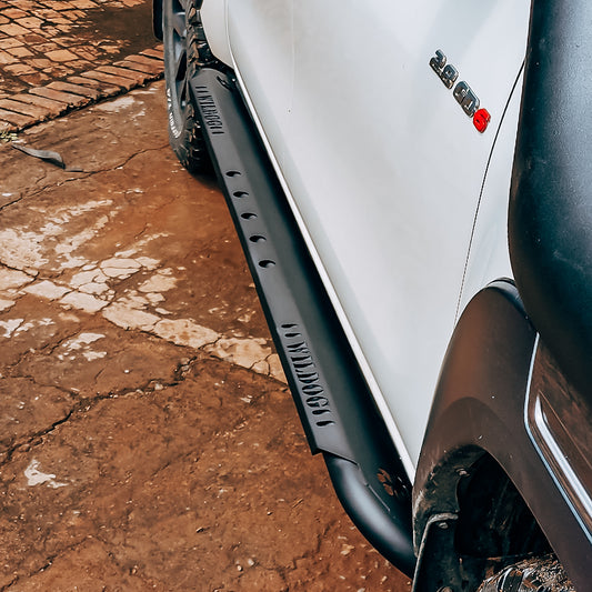 Wildog Toyota Hilux GD6 (2016-Present) Standard Rock Sliders