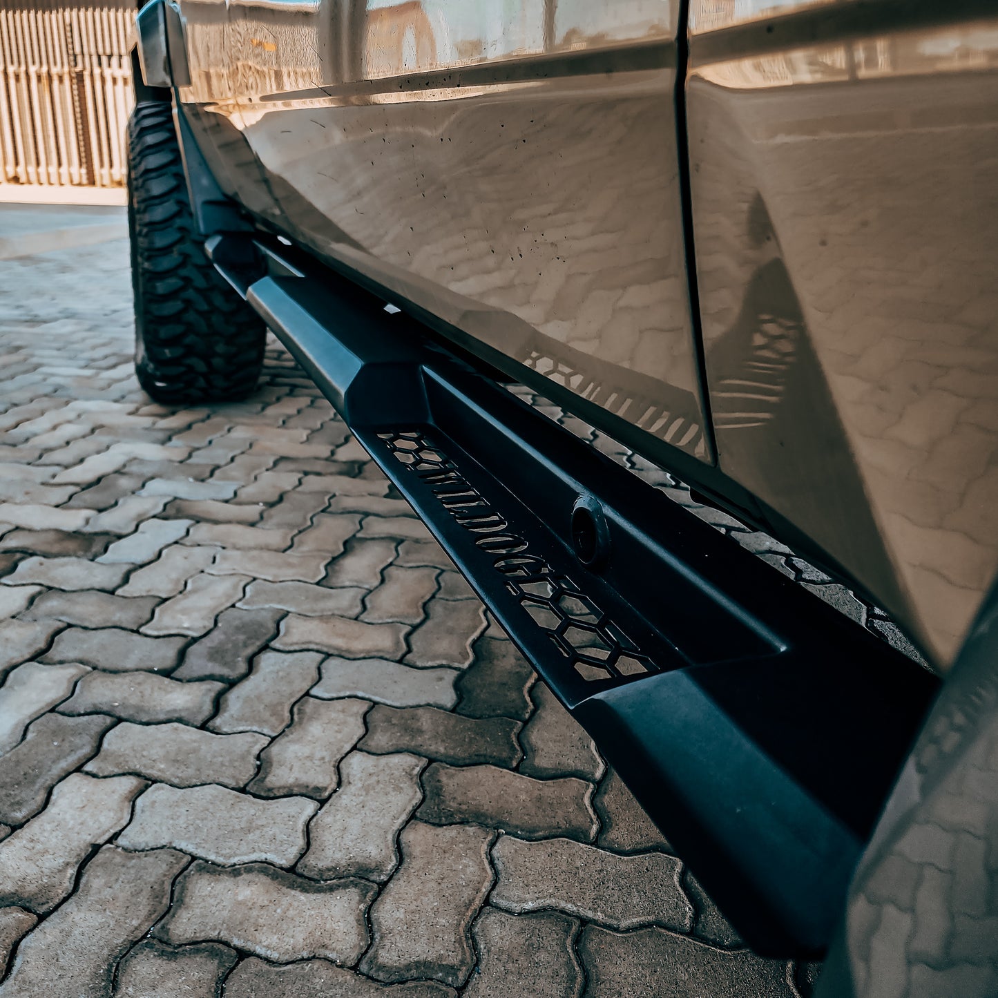 WILDOG Toyota LC79 Series Pickup (2007-2023) Warrior Style Rock Sliders - Double Cab