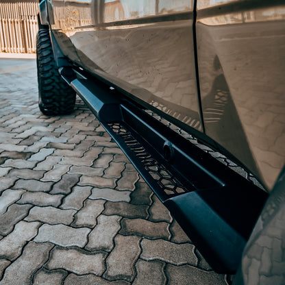 WILDOG Toyota LC79 Series Pickup (2007-2023) Warrior Style Rock Sliders - Double Cab