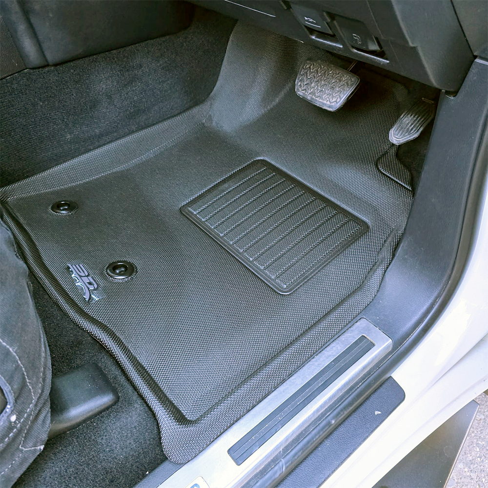 3D MAXpider KAGU Toyota LC200 (2012-2021) VX Spec Floor Mats