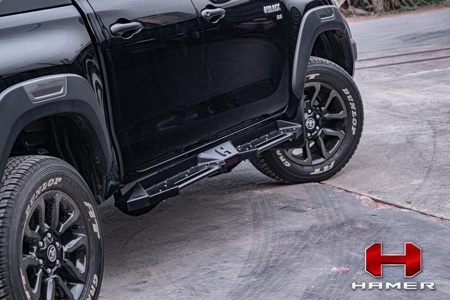 Hamer Toyota Hilux  (2016-2025) Shadow Series Side Steps