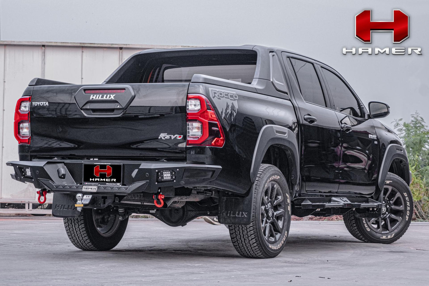 Hamer Toyota Hilux  (2016-2025) Shadow Series Side Steps