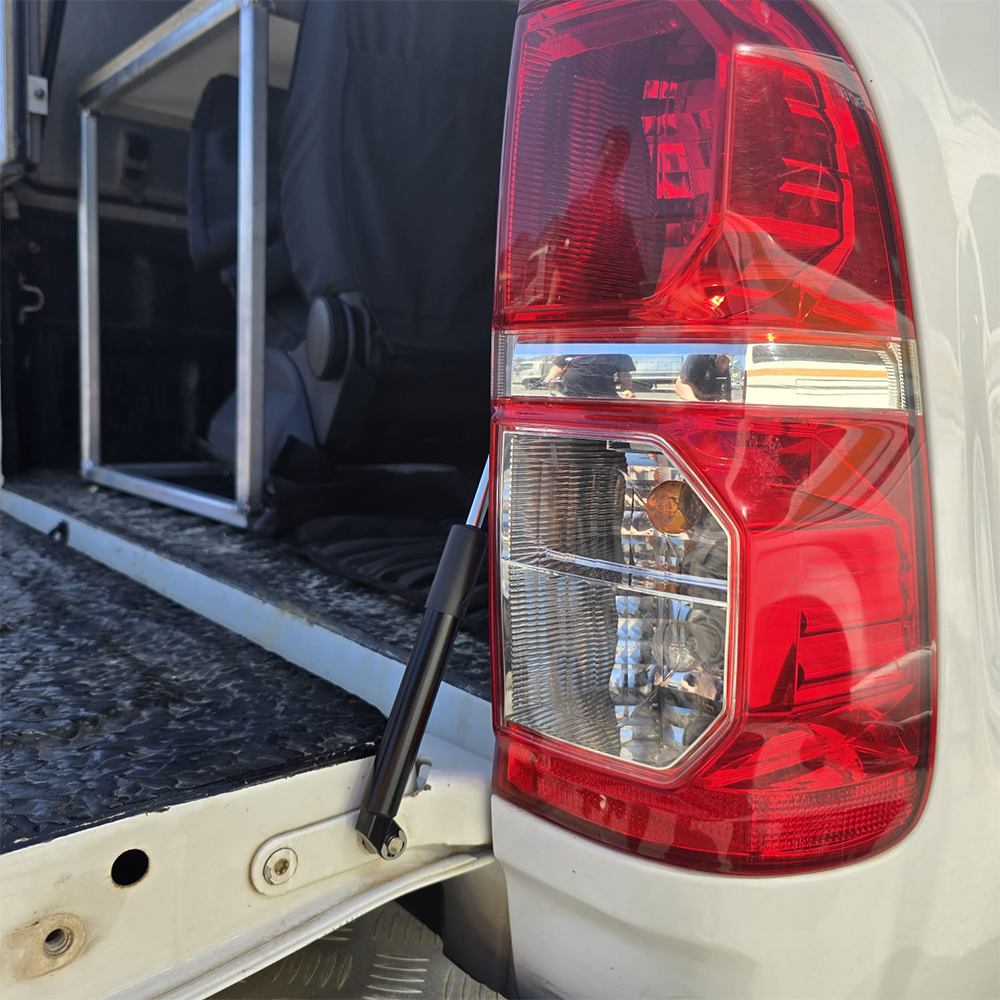 Toyota Hilux D4D 2004-2015 Tail Gate Easy Down Shock