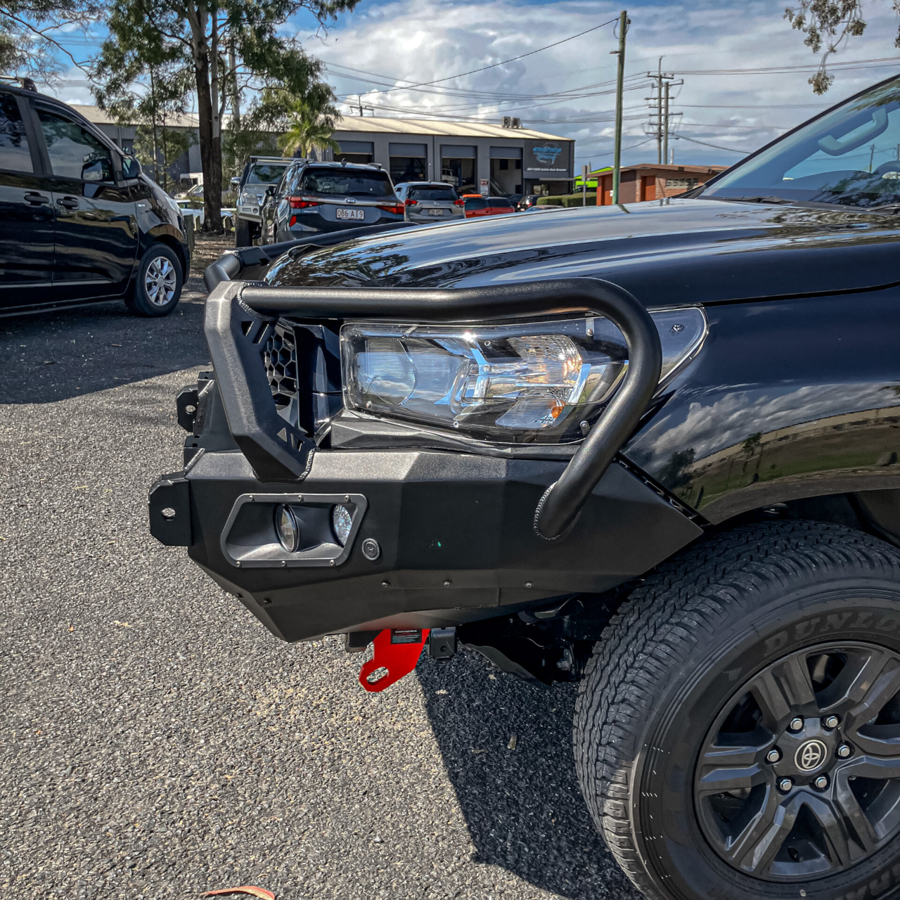 Hamer Toyota Hilux Raider (2024-2025) King Plus Front Bullbar Bumper (no arches)