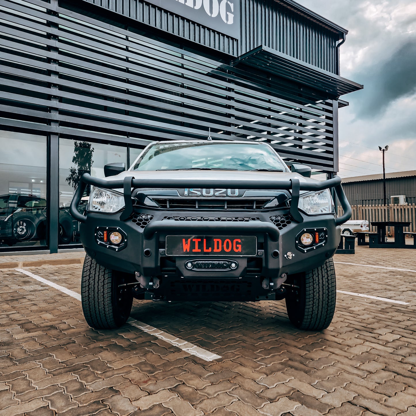 WILDOG Isuzu D-MAX Gen 7 (2022-2025) Hunter Front Replacement Bumper