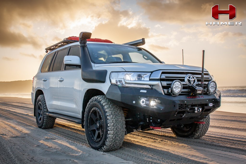 Hamer Toyota Land Cruiser LC200 (2016-2021) King Series Front Bumper (No Bull Bar)