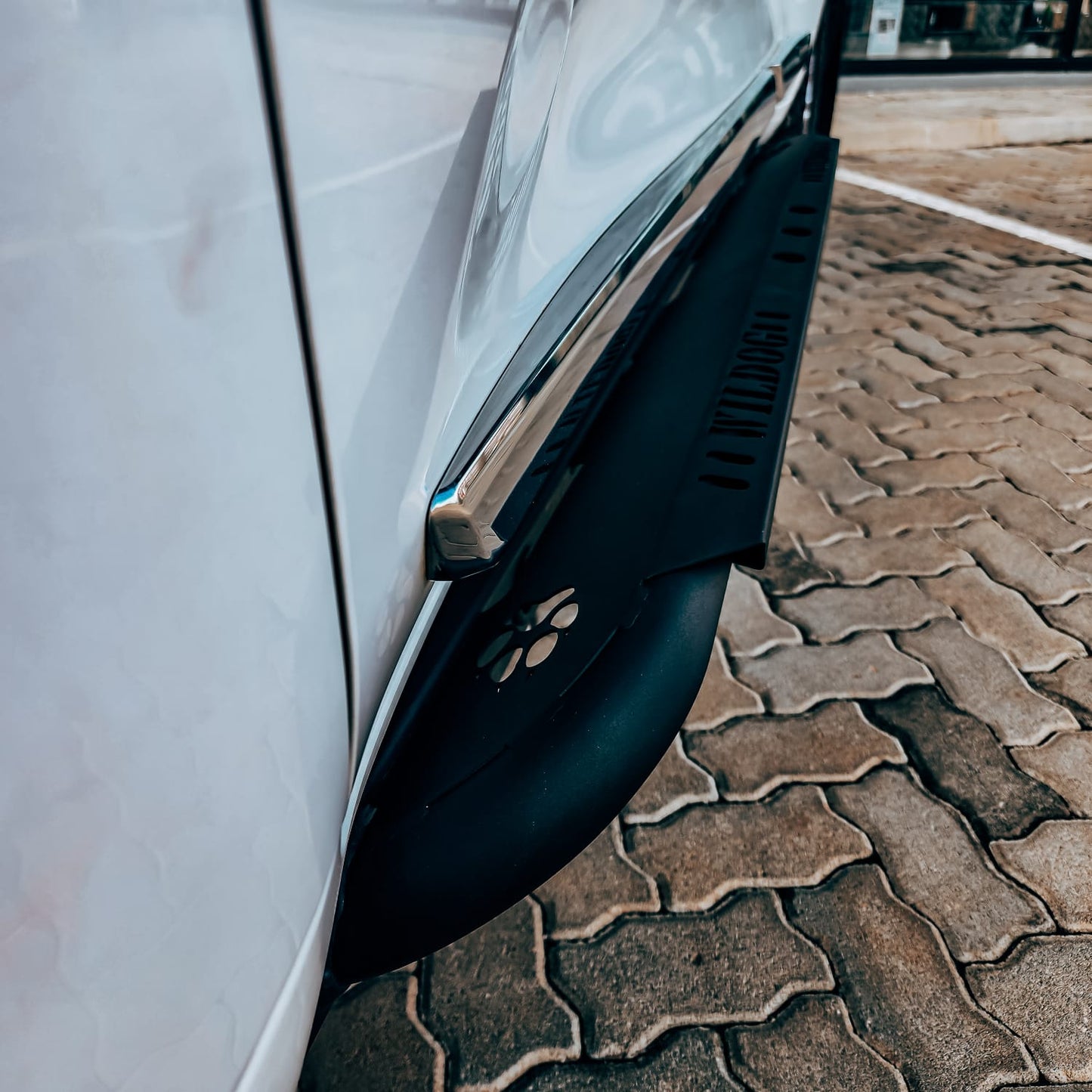 WILDOG Toyota LC200 (2008-2021) Rock Slider