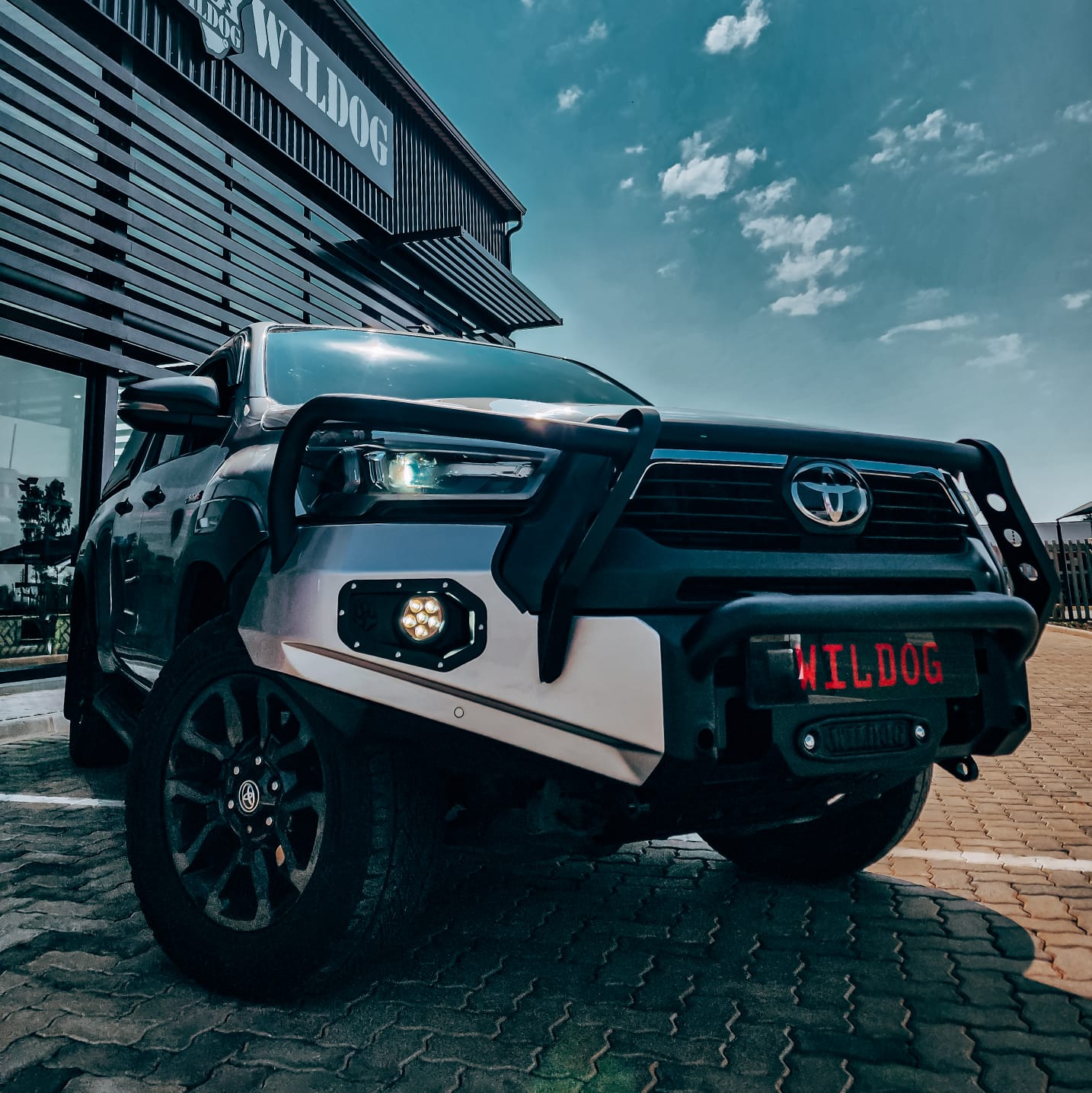 Wildog Toyota Hilux Legend (2021-Present) Hunter Style Front Replacement Bumper