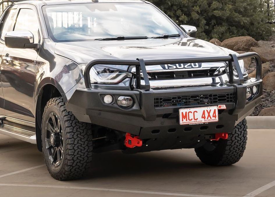 MCC Isuzu D-MAX Gen 7 (2022-Present) Post Type Bullbar Bumper