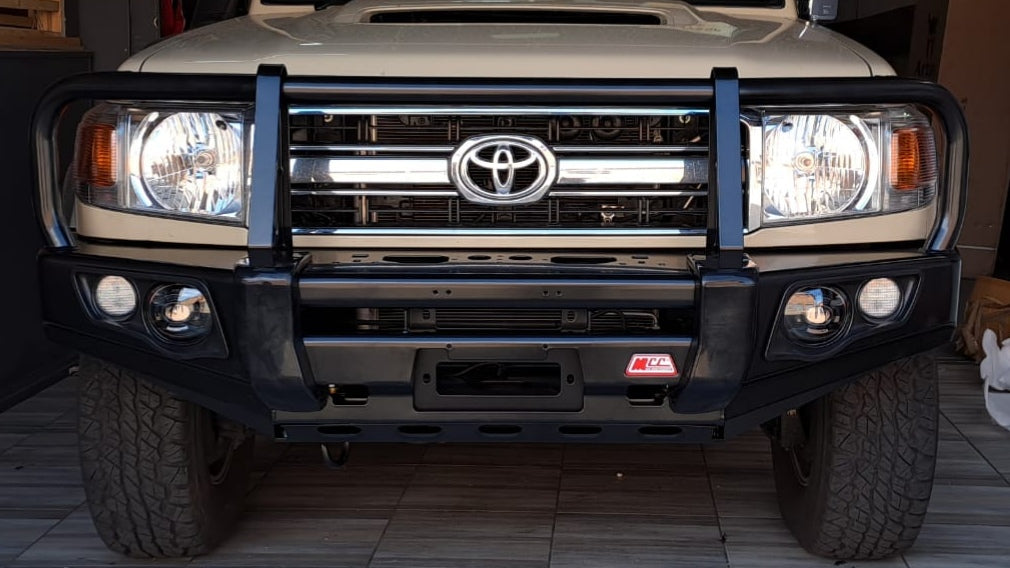MCC Toyota Land Cruiser 70/79 Series (2007-2023) Post Type Bullbar Bumper