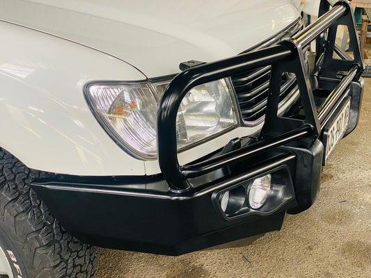 MCC Toyota Land Cruiser 100 Series VX (1998-2007) Post Type Bullbar Bumper