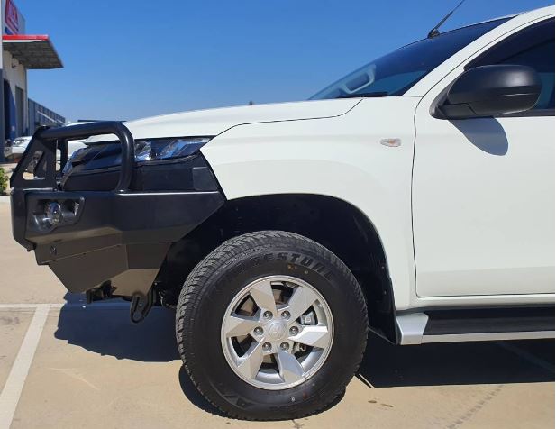 MCC Mitsubishi Triton MR Series (2019-Present) Post Type Bullbar Bumper