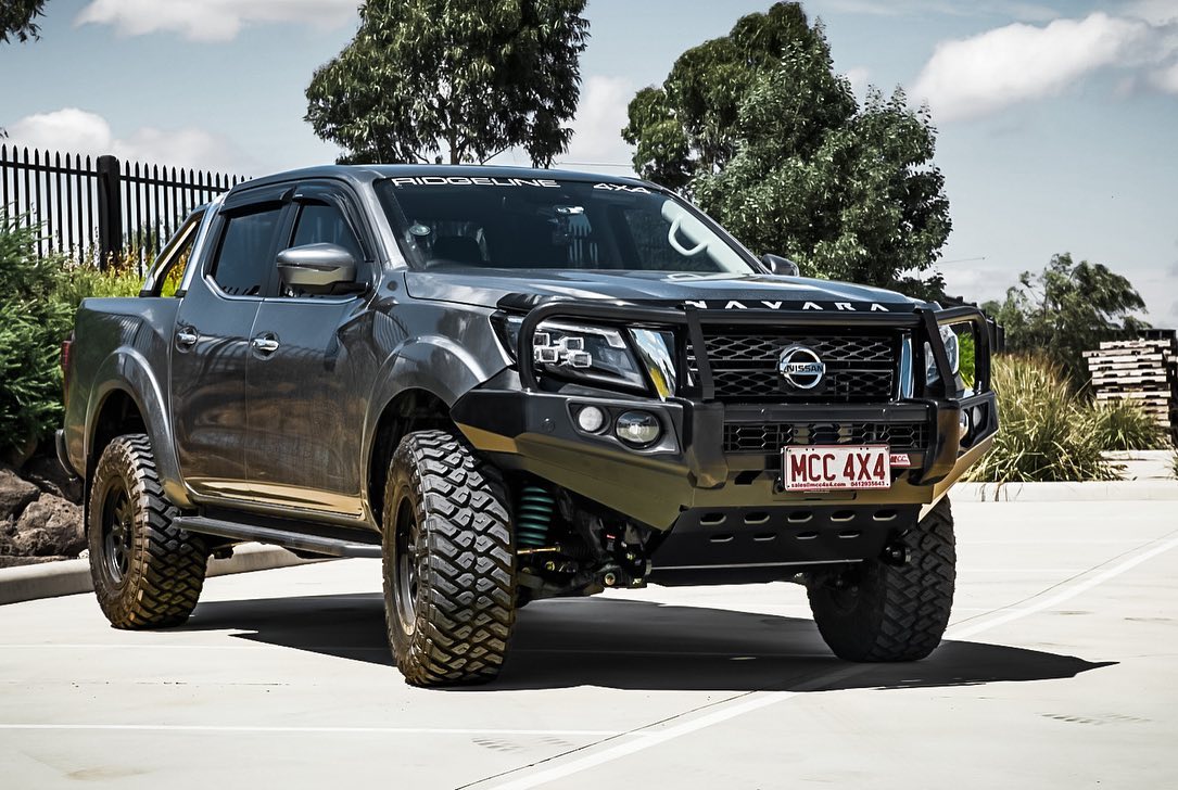 MCC Nissan Navara D23 (2021-Present) Post Type Bullbar Bumper