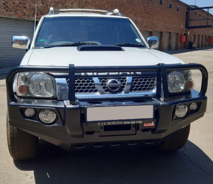 MCC Nissan NP300 (2009-2021) Post Type Bullbar Bumper