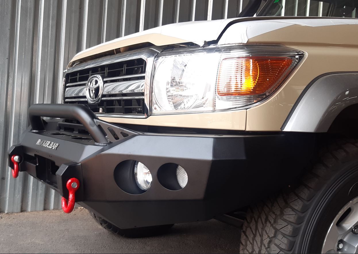 MCC Toyota Land Cruiser 70 Series (2007-Present) Low Loop Bullbar Bumper