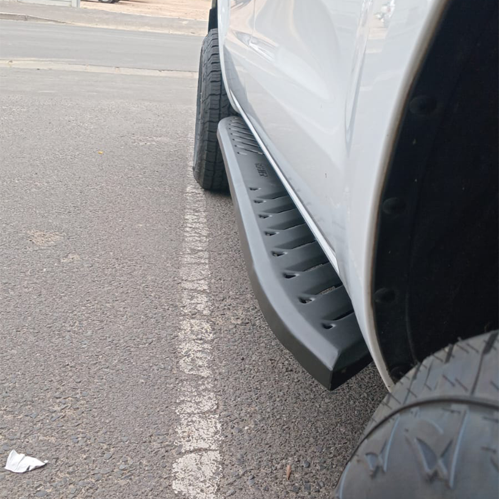 Roamer steel side steps for Ford Ranger double cab 2012-Present