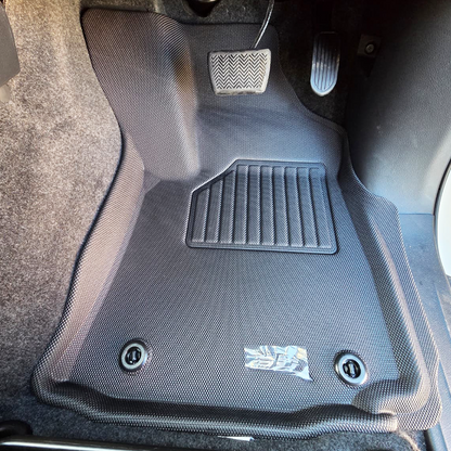 3D MAXpider KAGU Hilux Travo 2026-Present Moulded Floor Mats