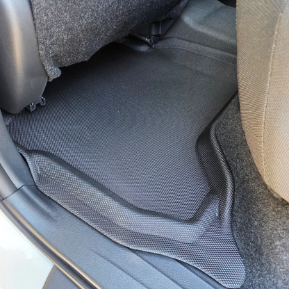 3D MAXpider KAGU Hilux Travo 2026-Present Moulded Floor Mats