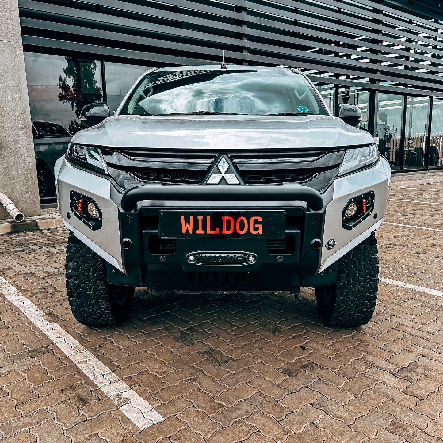 WILDOG Mitsubishi Triton (2019-2023) K9 Front Replacement Bumper