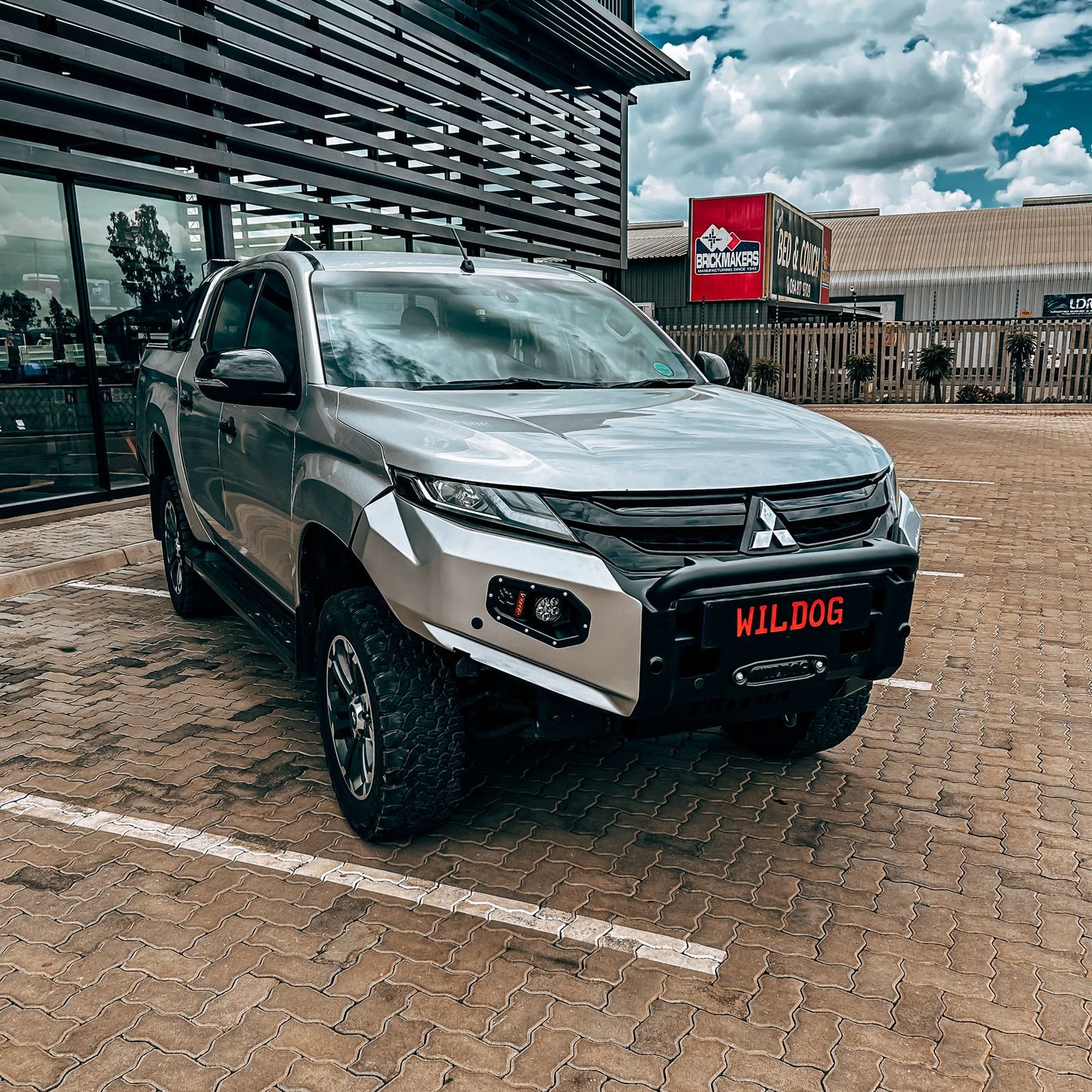 WILDOG Mitsubishi Triton (2019-2023) K9 Front Replacement Bumper