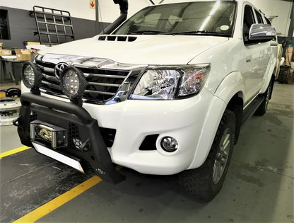Wildog Toyota Hilux D4D (2011-2015) Bulldog Nudge Bar